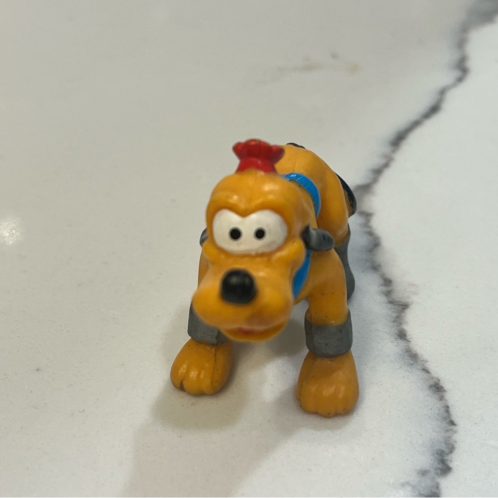 Disney World Exclusive Epcot Space Pluto PVC 2" Figure Mickey Mouse Vintage 80s - Picture 7 of 7